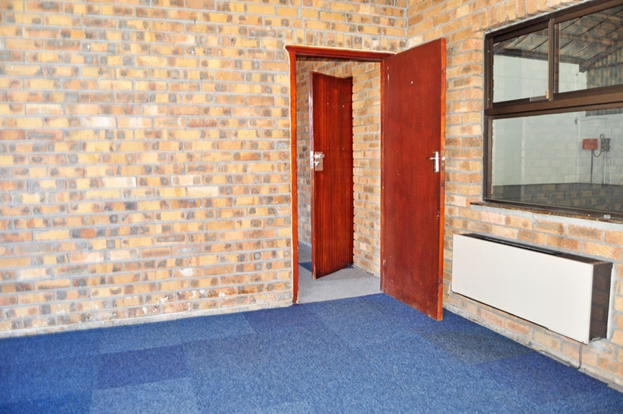Commercial Property for Sale in Epping Industrial Western Cape